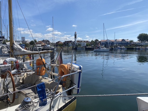 BF673AF6-8233-46E1-84A7-A57A5C98C95B_1_105_c