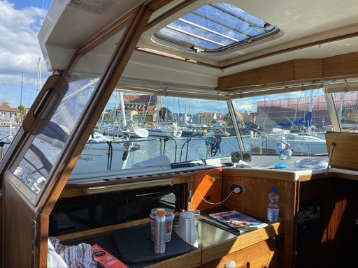 F3282355-B618-4248-9C71-92DBF038A59E_1_105_c